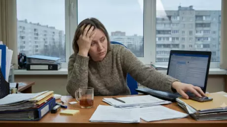 Признаки выгорания налицо, когда мысль о чужих поручениях вызывает желание телепортироваться на необитаемый остров